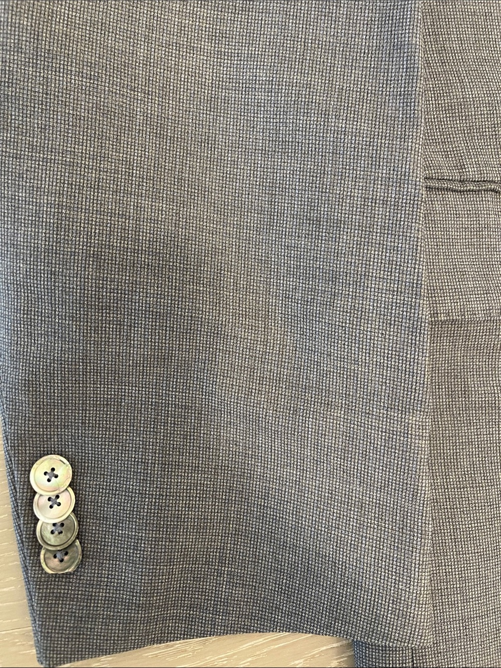 Hugo Boss Men’s Light Gray Single-Breasted Suit Blazer - Picture 6 of 7
